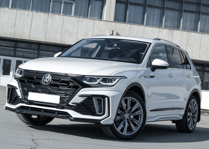 Передний бампер  Volkswagen Tiguan (рейстайлинг с 2021-) VT-01.01.00