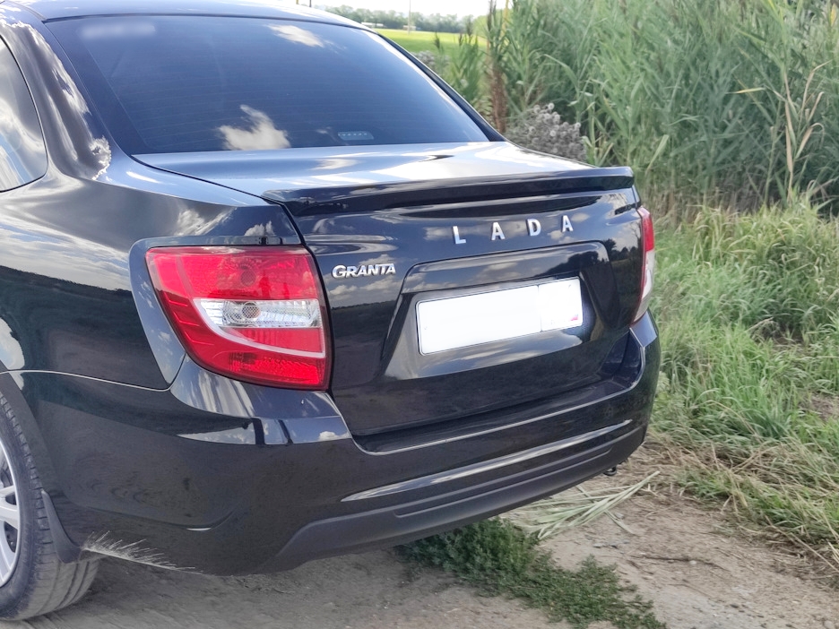 Спойлер Lada Granta Drive Active седан (без шпилек) Реплика