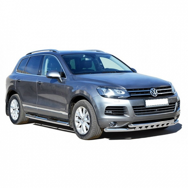 Пороги "Труба с проступью" Volkswagen Touareg(2010-2016) 76 мм (НПС) (арт.1682Н)