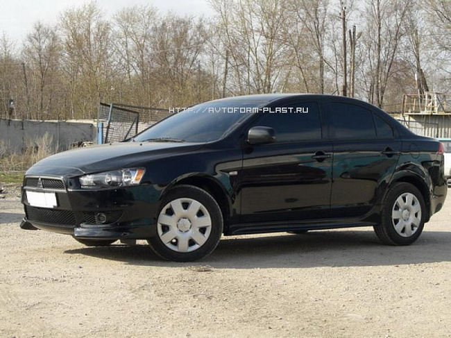 Клыки переднего бампера Mitsubishi Lancer X (2.0 Intense)