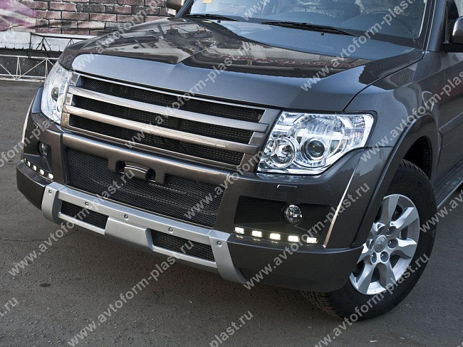 Бампер передний в сборе Mitsubishi Pajero IV  (2006-2015)