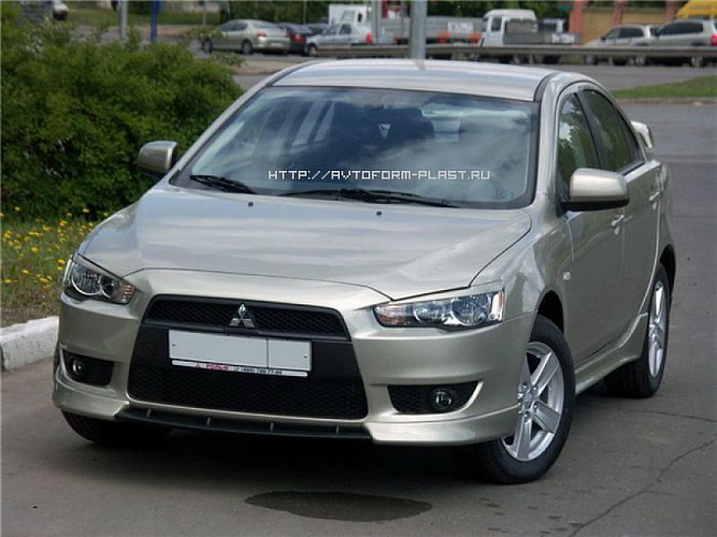 Зубатка - вставка между передними клыками Mitsubishi Lancer X(2007-2016)