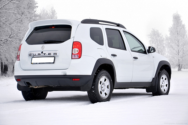 Спойлер "Чистое стекло" Renault Duster (с 2012-2020) РТ RDU663202