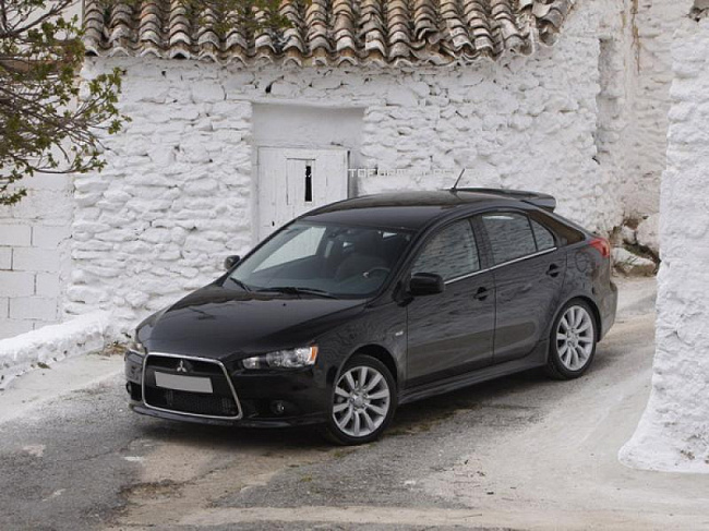 Спойлер на крышку багажника Mitsubishi Lancer X HB(2007-2016)