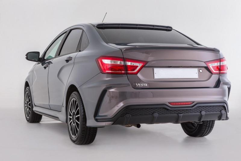 Задний бампер XMUG Lada Vesta, Vesta SW под стандартный глушитель по 2022г.