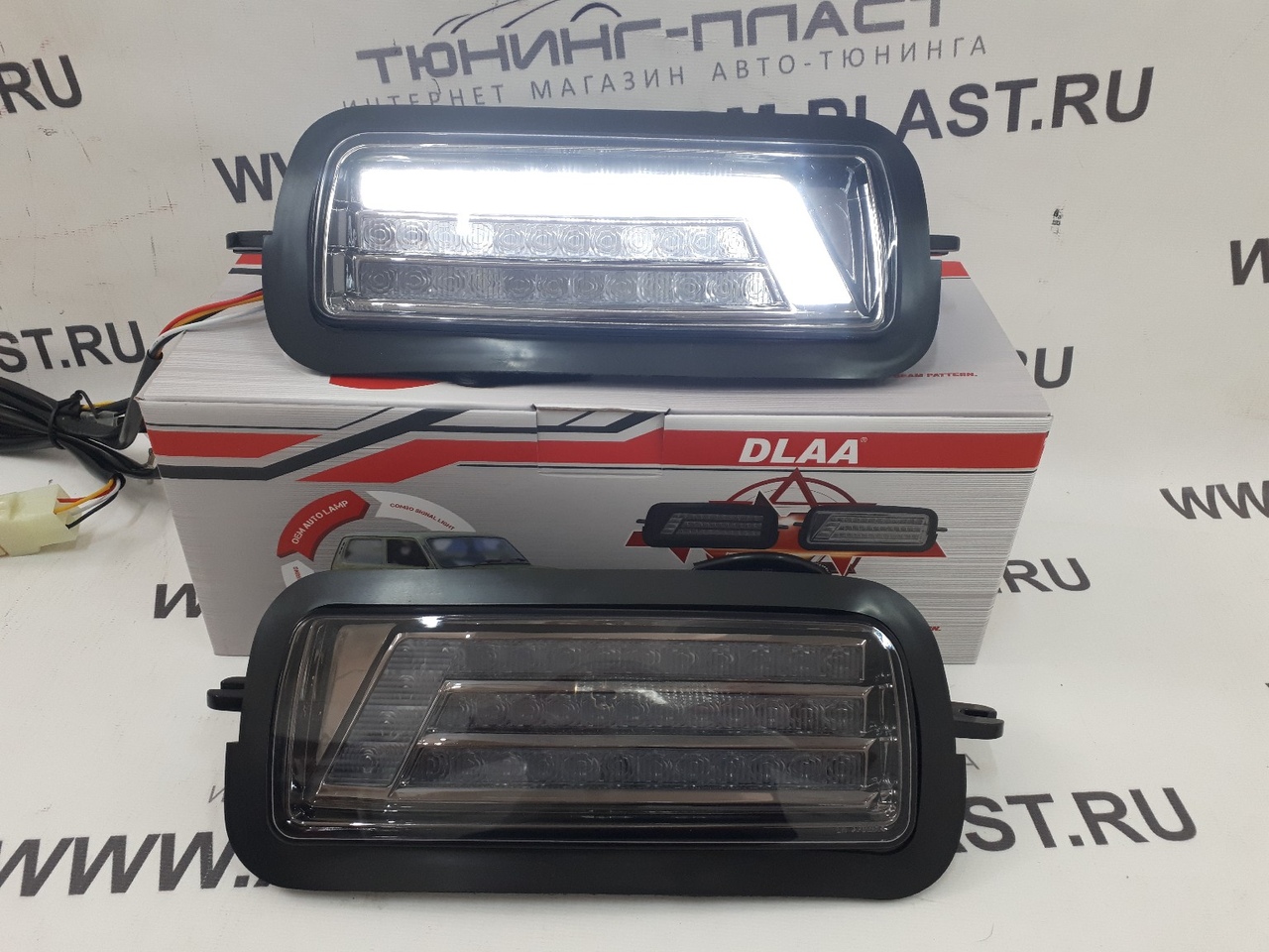 Надфарники Нива 4х4 с ДХО PL-1762 (мигающий поворотник)