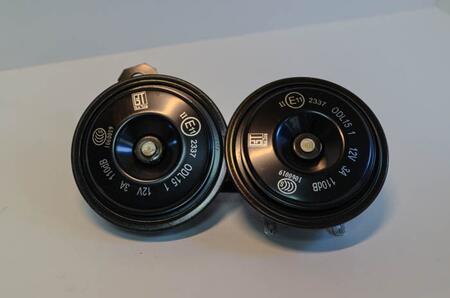 Звуковой сигнал AutoMir A004 Dual Track Compakt FullPawer Horn