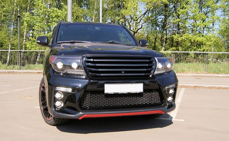 Решетка радиатора Toyota Land Cruiser 200(2012-2015 г.в)